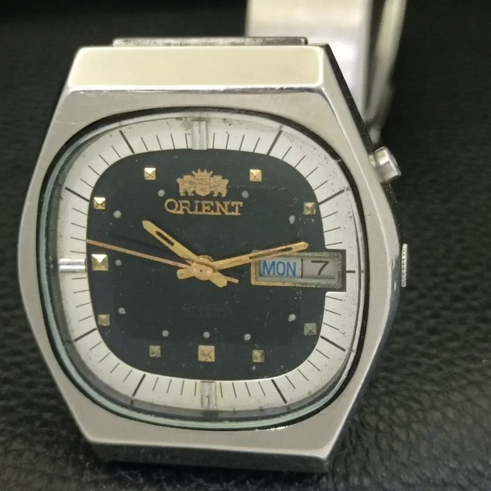 Vintage 1989 Square Orient Automatic Mens Silver Watch W/daydate
